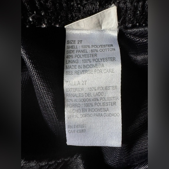 2t Indiana University Hoosiers NCAA tank and shorts outfit and 1 pair of pants - Picture 6 of 14